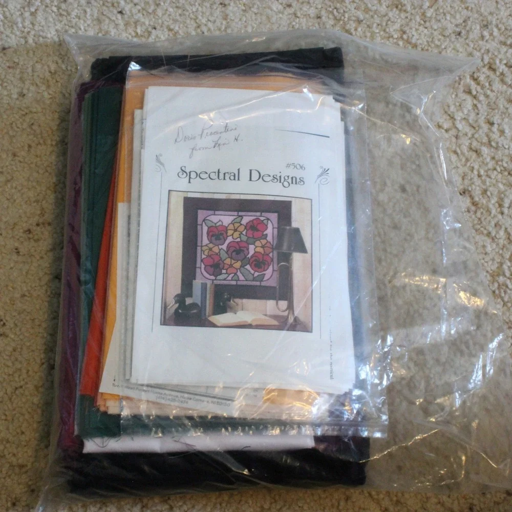 Spectral Designs Pansy Stained Glass Quilt Pattern 506 Fabric Kit Floral Multi